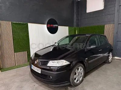 Usado Renault Mégane Extreme 105 CV (77 kW) 2007 Negro Berlina