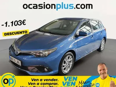 Usado Toyota Auris Hybrid Active 136 CV (100 kW) 2016 Azul Utilitario