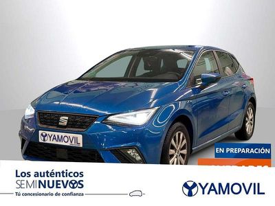 Usado Seat Ibiza Style 110 CV (80 kW) 2021 Azul Utilitario