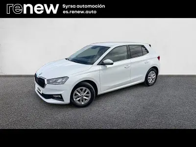 Usado Skoda Fabia Selection 80 CV (58 kW) 2024 Blanco Utilitario