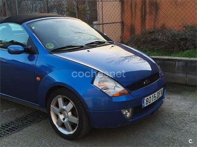 Usado Ford StreetKa 95 CV (69 kW) 2005 Azul Descapotable