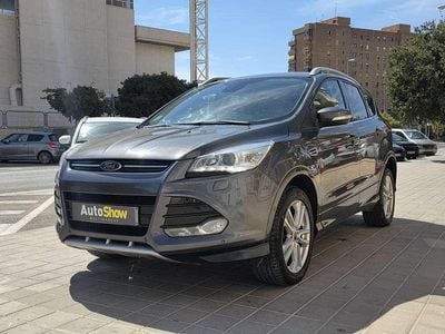 Usado Ford Kuga ST-Line 182 CV (133 kW) 2016 Gris SUV
