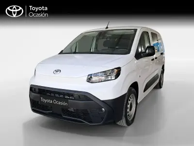 Usado Toyota Proace City City 102 CV (75 kW) 2024 Blanco Monovolumen