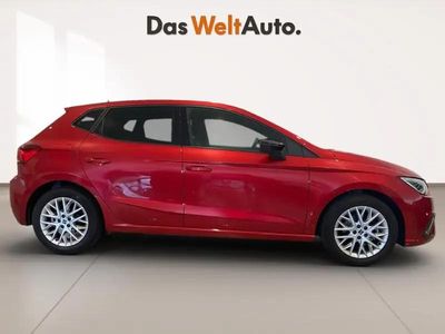 Usado Seat Ibiza FR 110 CV (80 kW) 2023 Rojo