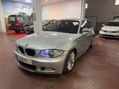 Usado BMW 118 143 CV (105 kW) 2009 Gris / plata Utilitario