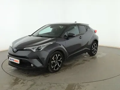 Usado Toyota C-HR Advance 122 CV (89 kW) 2018 Gris SUV