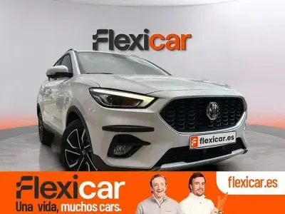 Usado MG ZS Luxury 111 CV (81 kW) 2023 Blanco SUV