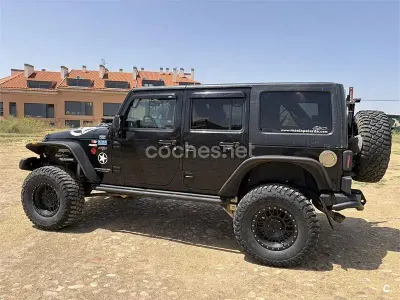 Usado Jeep Wrangler Unlimited Sahara 284 CV (208 kW) 2015 Negro SUV