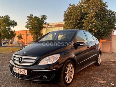 Mercedes B180