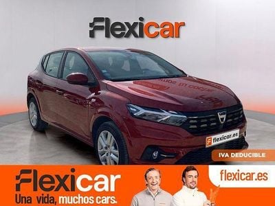 Usado Dacia Sandero Comfort 91 CV (66 kW) 2021 Rojo