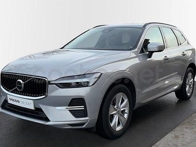 Gris / plata Usado 2023 Volvo XC60 Core SUV | 35.900 € (Precio justo)