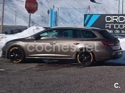 Usado Seat Leon ST FR 150 CV (110 kW) 2016 Marrón Familiar