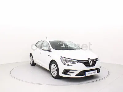 Usado Renault Mégane II Equilibre 115 CV (84 kW) 2022 Blanco Berlina