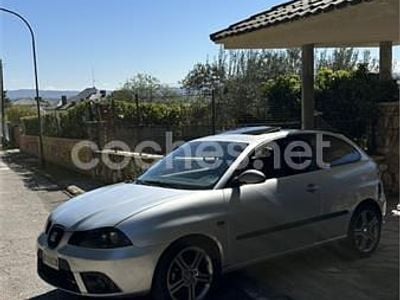 Usado Seat Ibiza FR 130 CV (95 kW) 2006 Gris / plata Utilitario