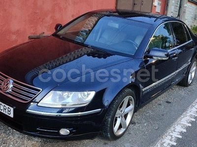 Usado VW Phaeton 240 CV (176 kW) 2004 Azul Berlina