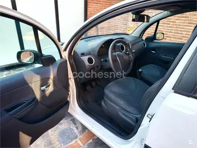 Usado Citroën C3 Exclusive 92 CV (67 kW) 2006 Blanco Berlina