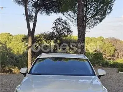 Usado Volvo V60 Momentum 150 CV (110 kW) 2019 Blanco Familiar