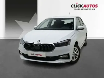 Usado Skoda Fabia Selection 116 CV (85 kW) 2026 Blanco Utilitario