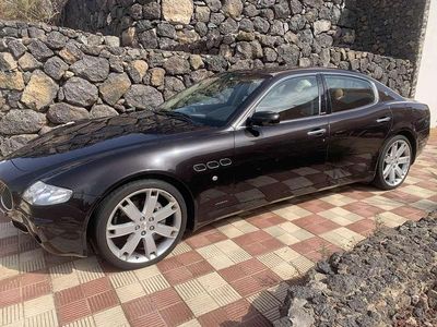 Usado Maserati Quattroporte GT 400 CV (294 kW) 2006 Negro Berlina
