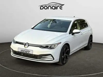 Usado VW Golf VIII Life 116 CV (85 kW) 2021 Blanco Utilitario