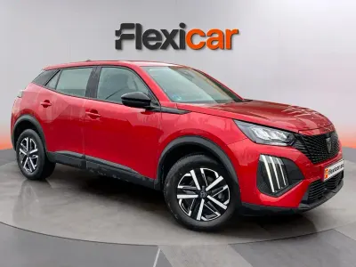 Usado Peugeot 2008 Active 101 CV (74 kW) 2023 Rojo SUV