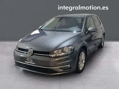 Usado VW Golf VII Advance 150 CV (110 kW) 2018 Gris Utilitario