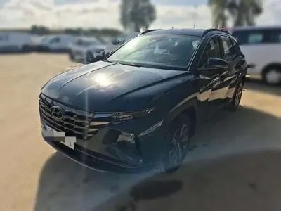 Usado Hyundai Tucson 116 CV (85 kW) 2021 Gris SUV