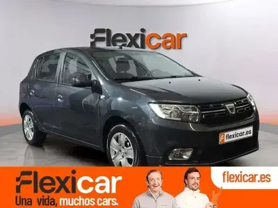 Usado Dacia Sandero Comfort 90 HP (66 kW) 2019 Azul
