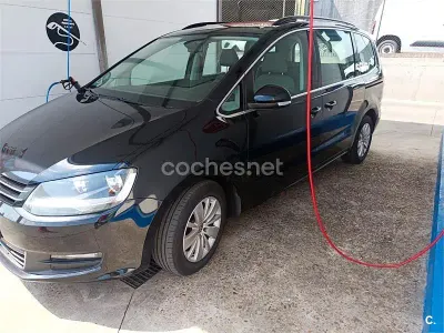 Usado VW Sharan Edition 140 CV (102 kW) 2011 Negro Monovolumen
