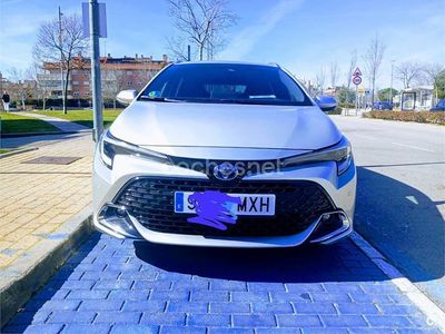 Usado Toyota Corolla Sport 140 CV (102 kW) 2024 Gris / plata Familiar