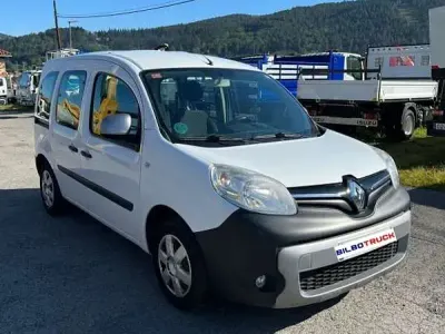 Usado Renault Kangoo 75 CV (55 kW) 2016 Blanco Monovolumen