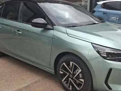 Nuevo Opel Corsa 101 CV (74 kW) 2026 Eukalyptus green Utilitario