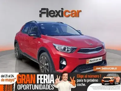 Usado Kia Stonic 100 HP (73 kW) 2019 Preto SUV