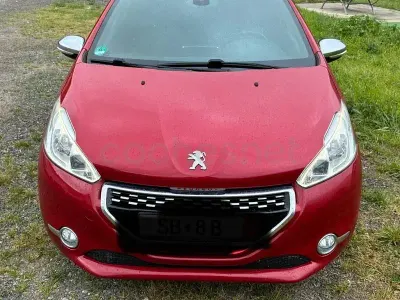 Usado Peugeot 208 GTi 200 CV (147 kW) 2013 Rojo Utilitario