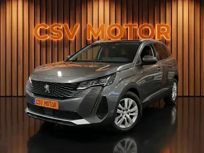 Usado Peugeot 3008 Active 136 CV (100 kW) 2024 Gris SUV