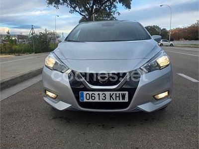 Usado Nissan Micra N-Connecta 90 CV (66 kW) 2018 Gris / plata Utilitario