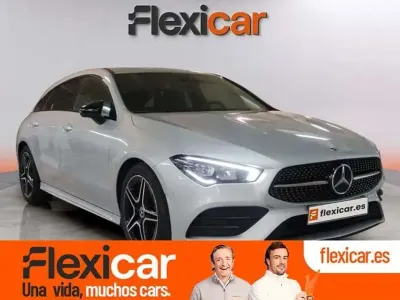 Usado Mercedes CLA180 Shooting Brake 116 CV (85 kW) 2021 Gris Familiar