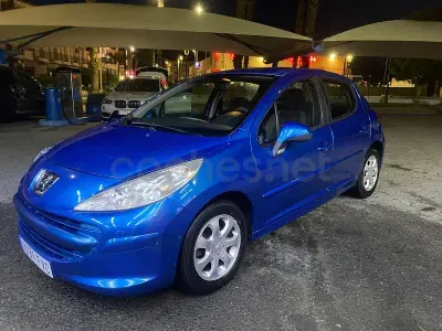 Usado Peugeot 207 110 CV (80 kW) 2007 Azul Berlina
