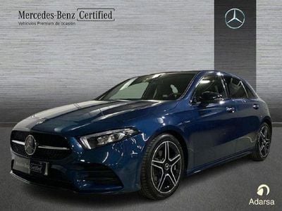 Usado Mercedes A180 116 CV (85 kW) 2022 Azul denim Berlina