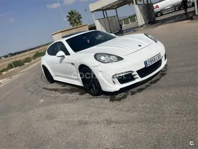 Usado Porsche Panamera Turbo 500 CV (367 kW) 2010 Blanco Utilitario