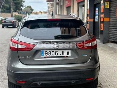 Gris / plata Usado 2015 Nissan Qashqai Premium Edition SUV | 13.600 € (Precio justo)