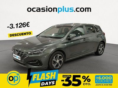 Usado Hyundai i30 120 CV (88 kW) 2022 Gris
