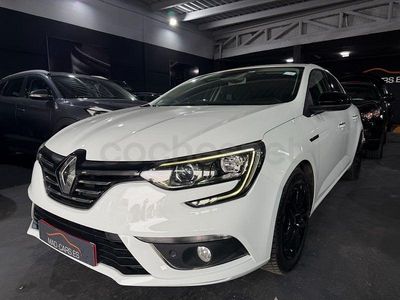 Usado Renault Mégane IV Business 115 CV (84 kW) 2020 Blanco Berlina
