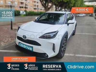 Usado Toyota Yaris Cross Style 116 CV (85 kW) 2022 Blanco SUV
