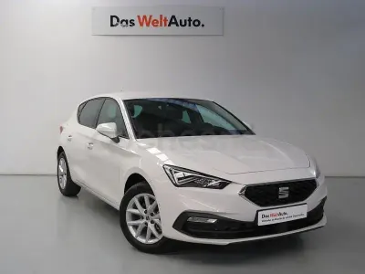 Usado Seat Leon Style 116 CV (85 kW) 2026 Blanco Berlina