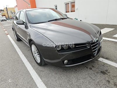 Marrón Usado 2008 Alfa Romeo 159 Berlina | 6300 € (Precio justo)