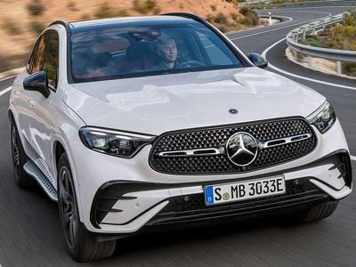 Käytetty Mercedes GLC300 258 HP (189 kW) 2016 Sininen Katumaasturi