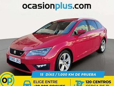 Usado Seat Leon ST FR 150 CV (110 kW) 2015 Rojo Familiar
