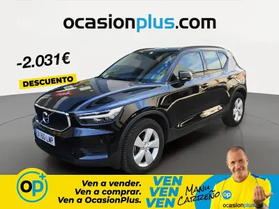 Usado Volvo XC40 Momentum 163 CV (119 kW) 2021 Negro SUV