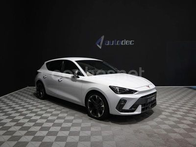 Blanco Usado 2025 Cupra Leon Berlina | 29.500 € (Un poco caro)